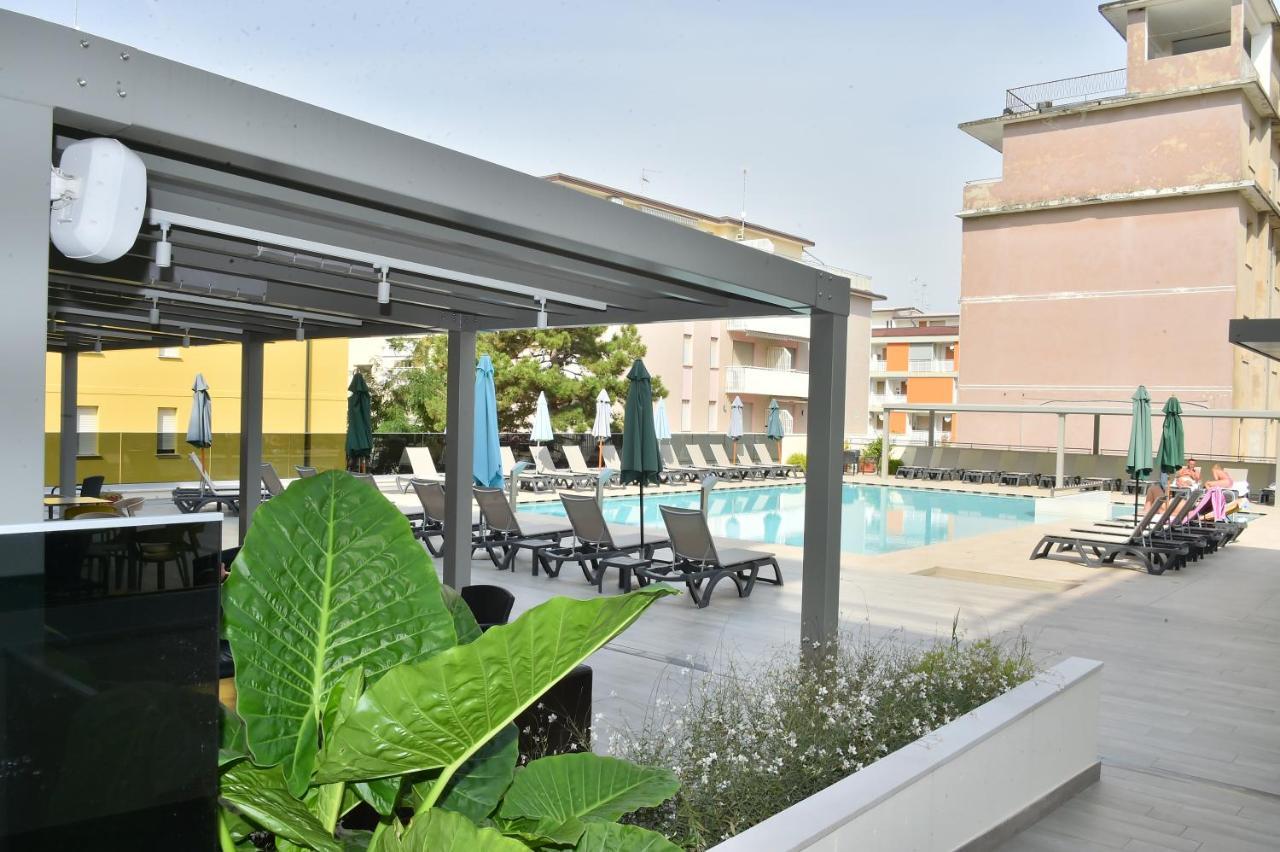 Hotel Golf ***S Bibione Esterno foto